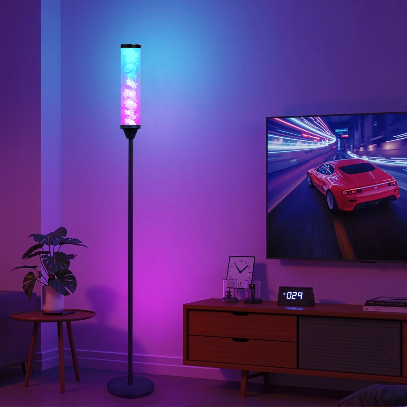 YINGHUOCHONG RGB prism floor lamp in a living room